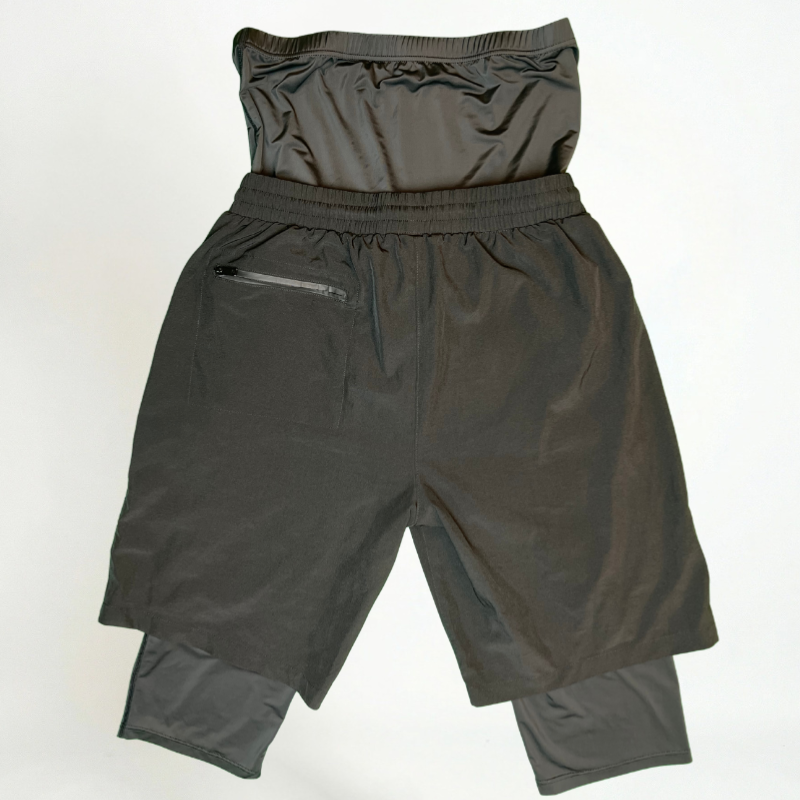 Short deportivo que cubre el awrah